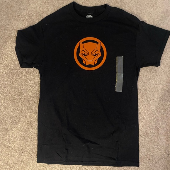 Wakanda Forever T-shirt - Picture 2 of 3